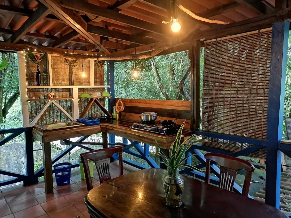 Mosana Reef Garden B&B Bocas Town Exterior photo