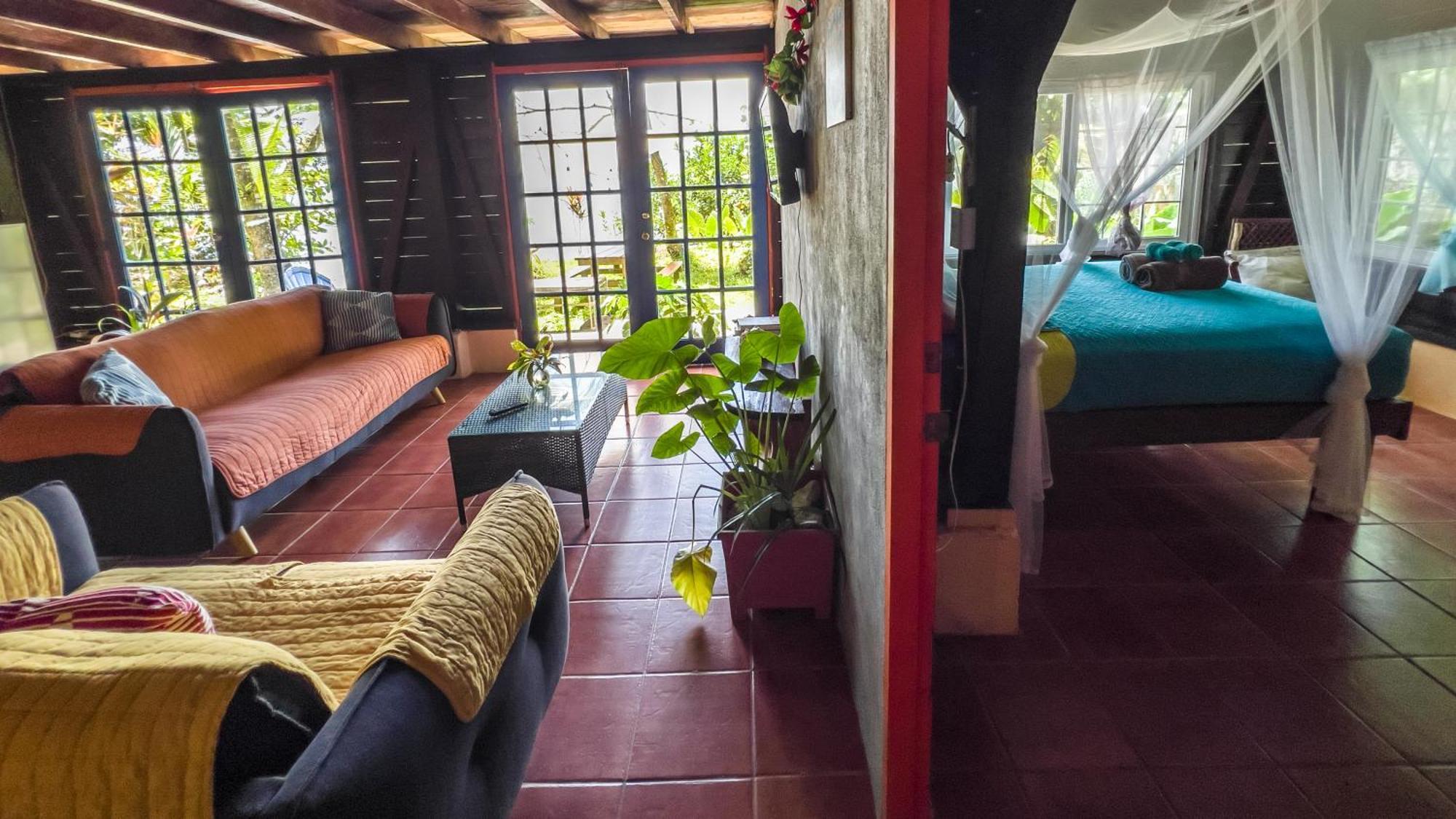 Mosana Reef Garden B&B Bocas Town Exterior photo