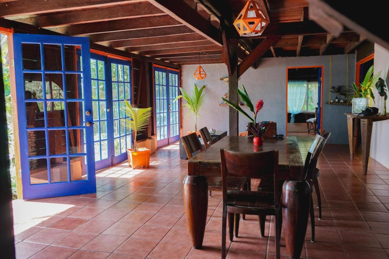 Mosana Reef Garden B&B Bocas Town Exterior photo